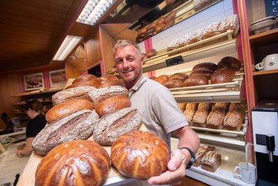 Inzwischen kann er wieder lachen: Bäckermeister Rico Wagner.