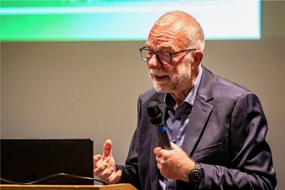 Eindrucksvoll und emotional schildert der Heimatforscher von seinen Erlebnissen auf den Touren. 