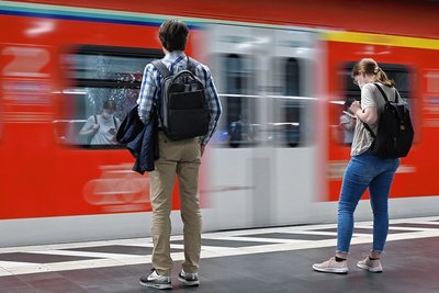 Mit dem 49-Euro-Ticket können künftig bundesweit Nahverkehrszüge genutzt werden. 
