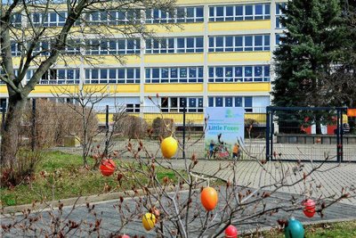 Die Stadt will die Neubauschule verkaufen. Hier soll nun die englischsprachige Grundschule einziehen. 