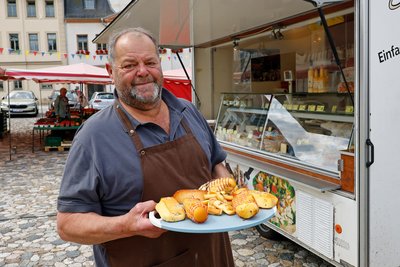 Auf dem Glauchauer Wochenmarkt war Rainer Gutte mit seinem Schlemmerlädchen und den Käsespezialitäten regelmäßig zu Gast.