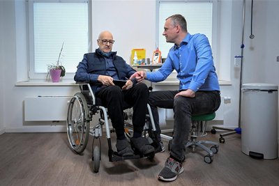 Herzpatient Hans-Peter Esser und sein Hausarzt Dr. Martin Deile aus Dresden.