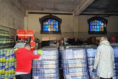 Dank der Hilfsaktion aus dem Erzgebirge sind die Lager im polnischen Ostróda gut gefüllt. Die dort ansässige christliche Freizeitstätte sammelt nicht nur Spenden, sondern bietet Geflüchteten auch Unterschlupf. 