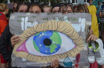 In Chemnitz engagieren sich Jugendliche bei "Fridays for Future" für Klimaschutz. Auch das Umweltamt ist in dieser Hinsicht aktiv. Bis 2040 könne Chemnitz treibhausgas-neutral sein, sagt Leiterin Carina Kühnel.