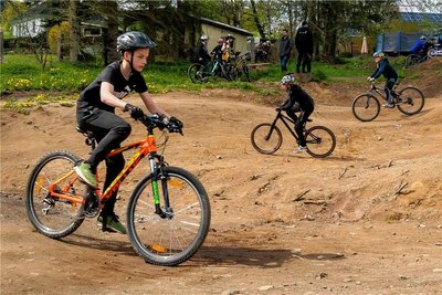Auf einer brach liegenden rund 3000 Quadratmeter großen Fläche entstand das Eldorado für Mountainbiker. 