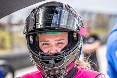 Nun richtet Lucy Michel den Blick auf die Weltmeisterschaft.