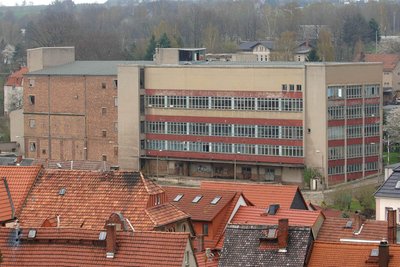 2010 wurde die Industriebrache der Texturseide in Lunzenau abgerissen.