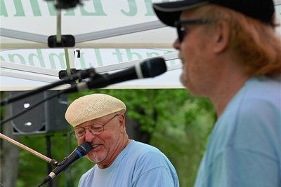 Die Strings, Jürgen Ackermann und Steffen Sauerstein (rechts).