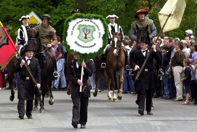 Schul- und Heimatfest in Dittmannsdorf: Festumzug gehört fest dazu.