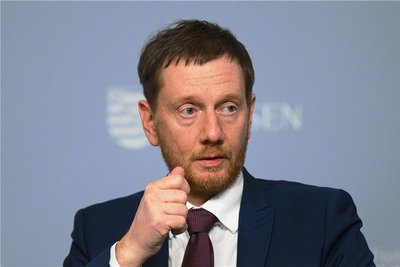 MP Michael Kretschmer: "Wenn jemand weiß, wie die Bayern zu bezwingen sind, dann die Niners."