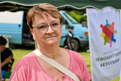 Angela Klier vom demokratischen Bündnis Erzgebirge: „In Aue gibt es nur das eine Thema. Das ist der Postplatz.“