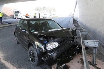 28-Jähriger bei Unfall nach Fahrspurwechsel verletzt -