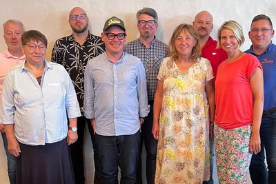 Das sind die "Progressiven Demokraten" (von links): Friedrich Binder (FDP), Ute Brückner (Linke), Lars Dörner (Grüne), Andi Saller (bislang 2ZG), René Hahn (Linke), Steffi Heinzig (SPD), Wolfgang Wetzel (Grüne), Anne-Kathrin Findeiß und Fraktionschef Jens Juraschka (beide SPD).