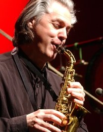 Der norwegische Saxofonist Jan Gabarek gastiert zum dritten Mal beim Mozartfest. 