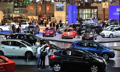 
              <p class="artikelinhalt">Zur 20. Auflage der Auto Mobil International (AMI) bis zum 18. April sind 465 Aussteller aus 17 Ländern präsent. Als einzige internationale Pkw-Messe in Deutschland gehört die AMI zu den führenden europäischen Treffpunkten der Kraftfahrzeugbranche. Wolfgang Schmidt</p>
            