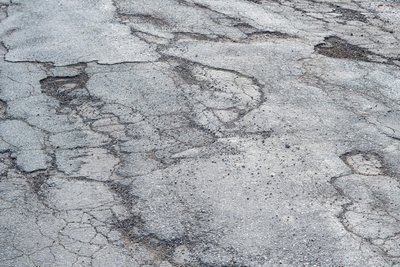 Der Winter hat den Straßen in der Region wieder zugesetzt. Ganz so schlimm wie in den vergangenen Jahren ist es auf den ersten Blick aber nicht.