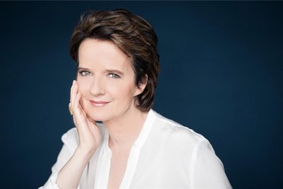 Die österreichische Schlagersängerin Monika Martin gastiert am Wochenende in der Festhalle in Plauen.
