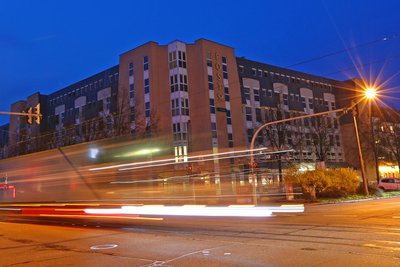 Leipziger Straße/Ecke Pölbitzer Straße in Zwickau: Auch dieses Gebäude gehört zum maroden Immobilienimperium von Vivet.