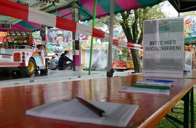 Die Registrierung gehört zum Rummel dazu.