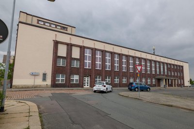 Die Stadthalle in Meerane ist seit Ende 2024 geschlossen.
