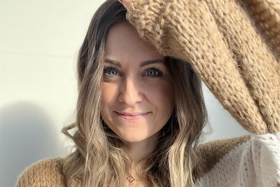 Roxana Hofmann ist als Bloggerin mit dem Name „rosarotundhimmlischblau“ auf Instagram unterwegs. Ihren rund 54.000 Followern gibt sie täglich Einblicke ins Familienleben.
