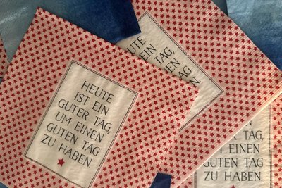 Servietten, die für einen Moment aufgehoben wurden, der nie kam.
