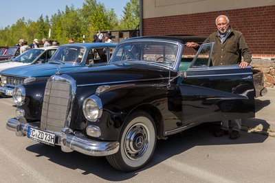 Im Vorjahr fuhr Gerold Zeidler mit einem sogenannten Adenauer-Mercedes vor.