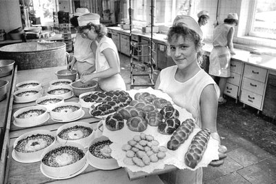 Hefezöpfe, Springgebäck, Streuselschnecken, Zuckerecken: Diese und andere Sachen haben Union-Lehrlinge im Jahr 1988 für ein Pioniertreffen gebacken.