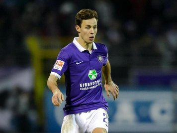 Trägt nun wieder das Veilchen-Trikot: Clemens Fandrich im März 2015