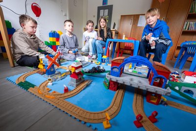 An Spielsachen mangelt es in der Villa Postplatz nicht. Bei schönem Wetter geht’s nach draußen.