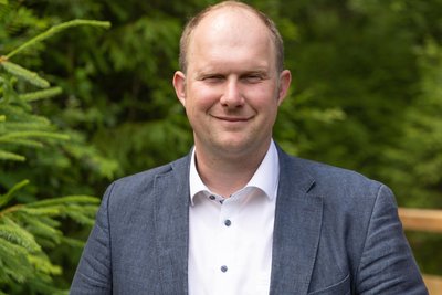 Oberwiesenthals Bürgermeister Jens Benedict hofft, dass sich ein passender Käufer findet.