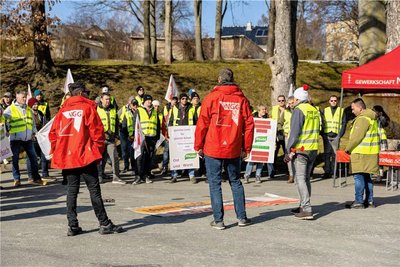 Mit einem Streik haben die Beschäftigten von Unilever Auerbach Anfang März ihren Forderungen Nachdruck verliehen.