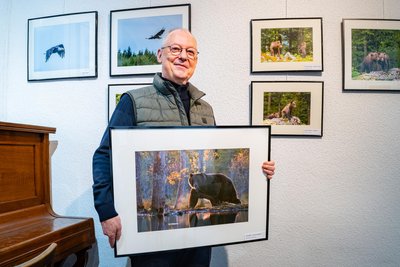 Peter Liebold (66) fotografiert digital, viel aus der freien Hand, sagt er, meist mit einem Zoom-Objektiv oder einer 500-Millimeter-Festbrennweite. Am Bildschirm werden die Fotos dann lediglich noch entwickelt und beschnitten.