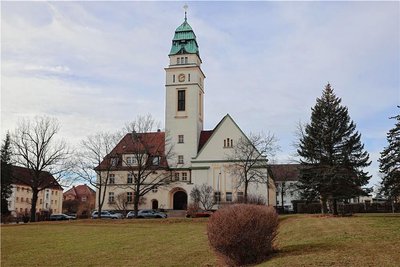 In der katholischen Kirche an der Holzstraße in Werdau findet am Freitag ein Gedenknachmittag statt.