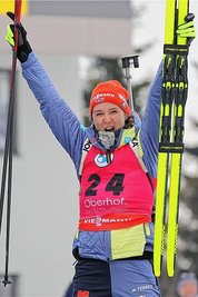 Jubel ohne Grenzen: Denise Herrmann-Wick, die Weltmeisterin im Biathlon-Sprint. 
