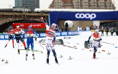 Die Schwedin Maja Dahlqvist hat den Sprint in Dresden vor ihrer Landsmännin Joanna Sundling und Anamarija Lampic aus Slowenien gewonnen.