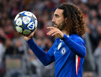 Soll vor einem Wechsel zu Real Madrid stehen: Marc Cucurella. (Archivbild)