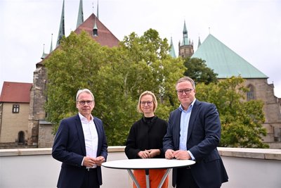 Verhandeln jetzt über eine Koalition in Thüringen: der bisherige Innenminister Georg Maier (SPD), BSW-Fraktionschefin Katja Wolf und ihr CDU-Amtskollege Mario Voigt.