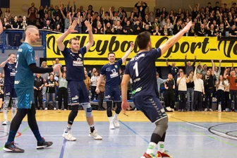 3. Volleyball-Liga: VSV Oelsnitz bereit für die Mission Klassenerhalt - Endlich wieder Siege feiern mit ihren Fans wollen die Drittliga-Volleyballer des VSV Oelsnitz. Die erste Gelegenheit gibt es bereits am Donnerstag.