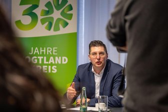 30 Jahre Vogtlandkreis: Warum der Landrat auf einen Festakt verzichtet - Landrat Thomas Hennig hat die Pläne für das Festjahr anlässlich des 30-jährigen Bestehens des Vogtlandkreises vorgestellt.