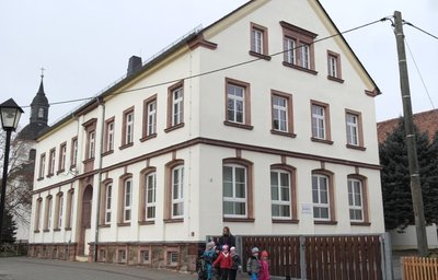 In der einstigen Kirchschule entsteht derzeit eine Begegnungsstätte für alle Zettlitzer. 