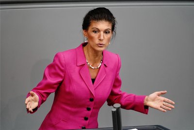 Sahra Wagenknecht im Bundestag: Die Politikerin hat diese Woche angekündigt, die Linke zu verlassen und ihre eigene Partei zu gründen.