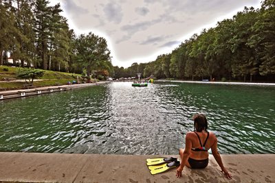 Geht es nach der Stadtverwaltung, sollen künftig die Besucher des Sahnbads pro Tag 5 Euro zahlen.