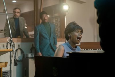 Marlon Wayans und Jennifer Hudson in einer Szene des Films "Respect". 