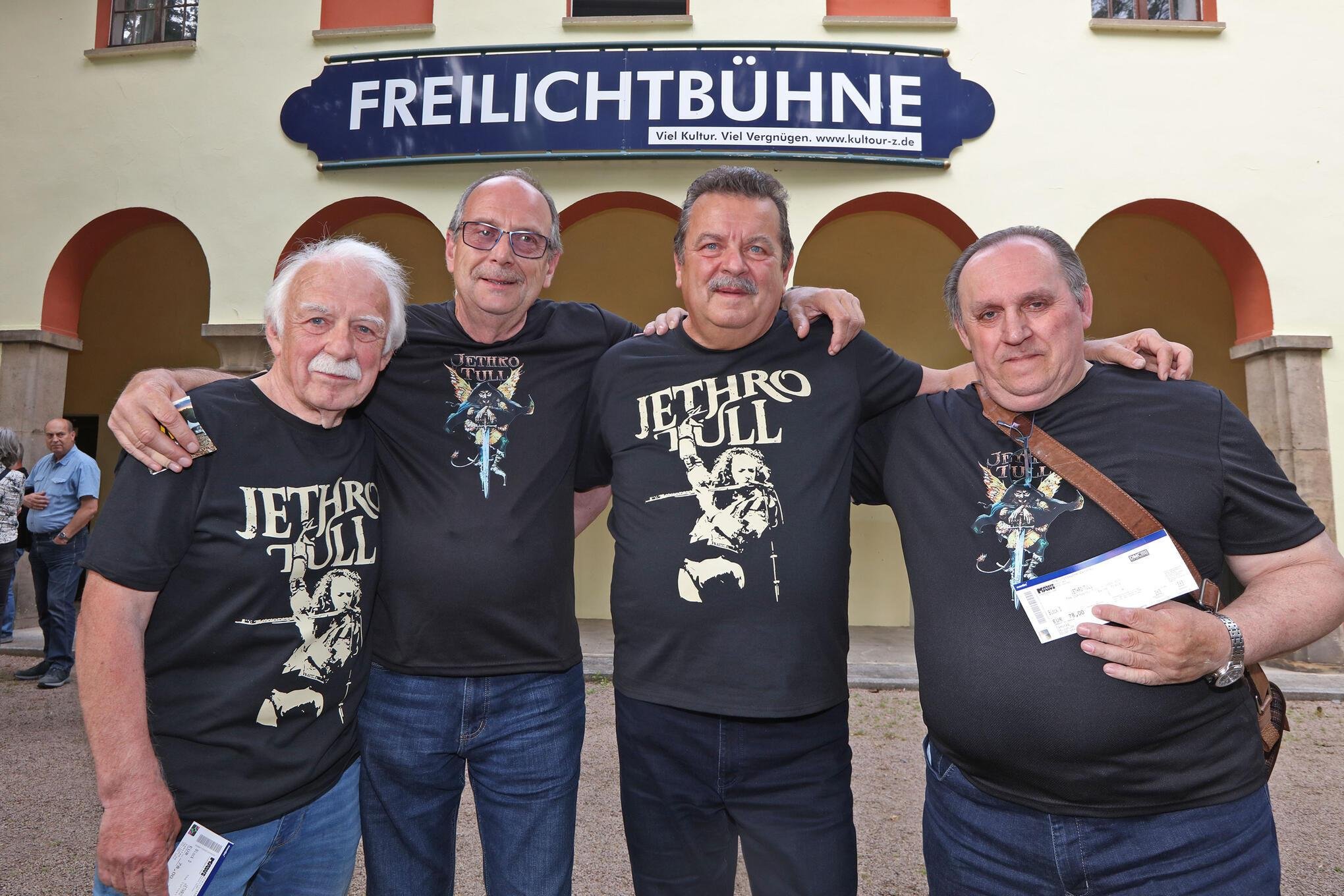 Jethro-Tull-in-Zwickau-Zwei-Stunden-Handyverbot-und-dann-explodieren-die-Displays