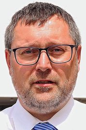 Uwe Hantzsch - GeschäftsführerPleißentalklinik
