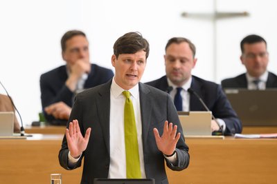 Sachsens Kultusminister Conrad Clemens (CDU), hier bei seiner Fachregierungserklärung im März im Landtag.