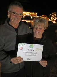 Wurden für ihr Lichtermeer mit Platz 2 belohnt: Antje und Mario Göbel. 