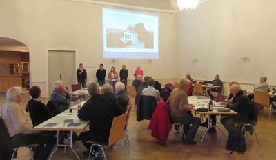 25 Interessierte haben an der Zukunftswerkstatt für die Kapelle in Bräunsdorf teilgenommen. 