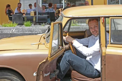 Bequem ist anders: Als Fahrer hat man kaum Platz, muss sich reinzwängen. André Meyer hat es getestet.